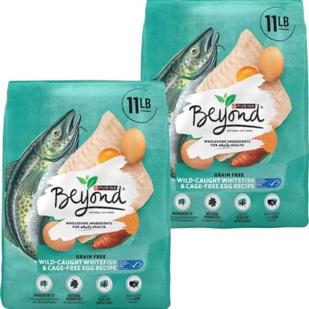Purina Beyond Grain-Free Natural Simply Wild Caught Whitefish & Cage Free Egg Recipe Dry Cat Food, 22-lb bundle (2 Packs)